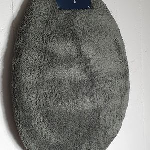 Brand New Fieldcrest Toilet Cover Green